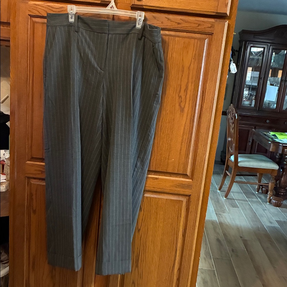 Lane Bryant Women's Charcoal Pinstripe Pants w/cuff  size 18
